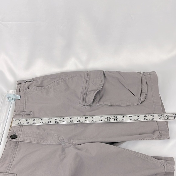 Timberland Relaxed Men’s Cargo Shorts Taupe/ Dark Tan Size‎ 38 RN#76382 - Picture 3 of 11